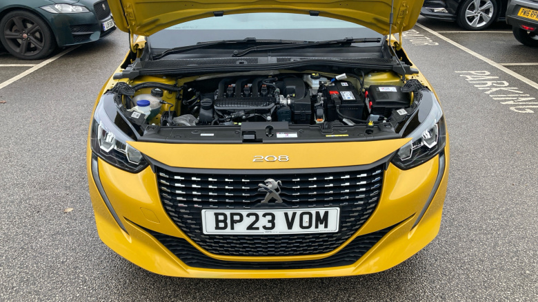 Peugeot 208 1.2 PureTech Active Premium + 5dr Petrol Hatchback